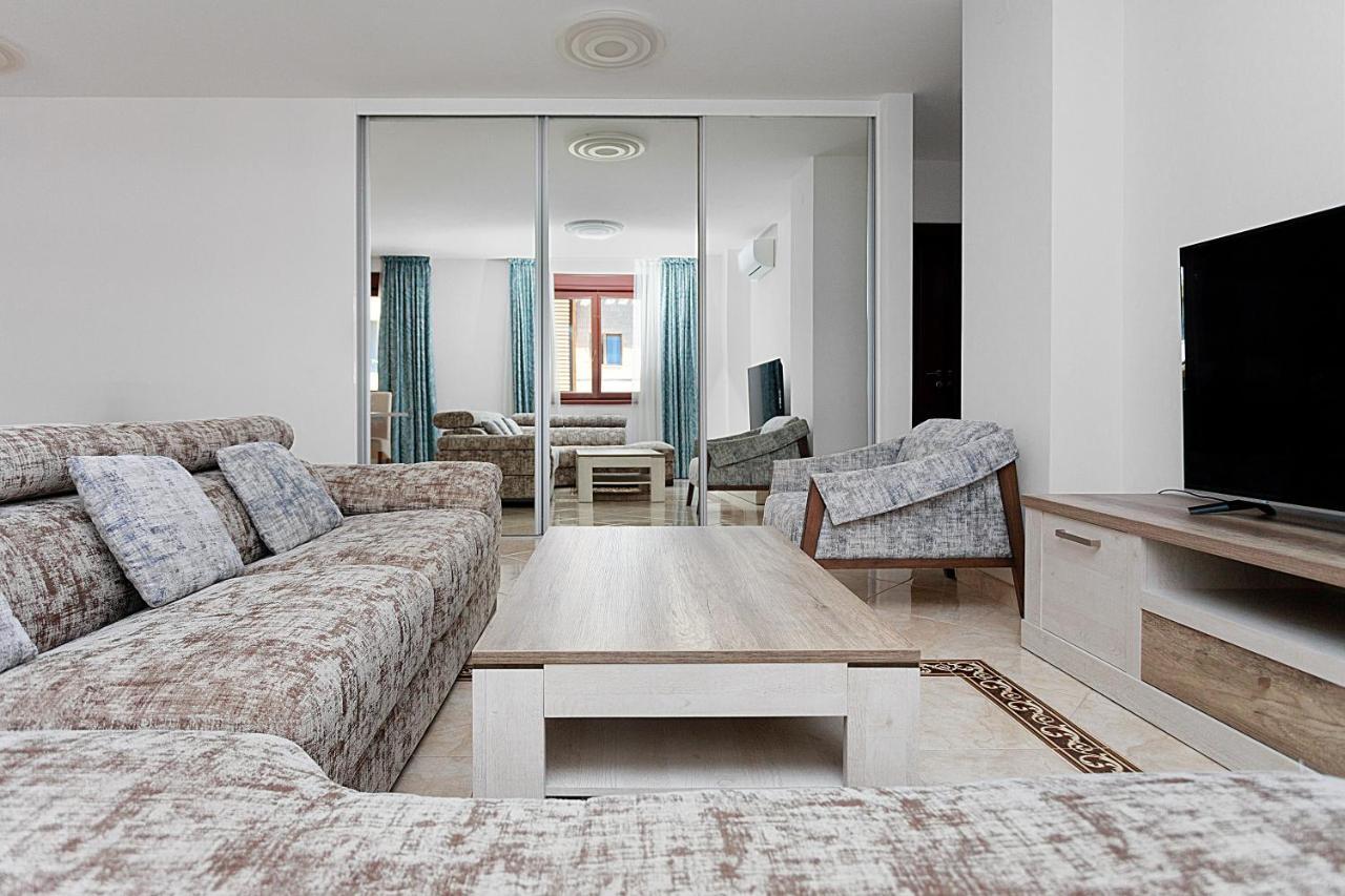 Three Bedroom Spacious Apartment Anatolia Budva Ngoại thất bức ảnh