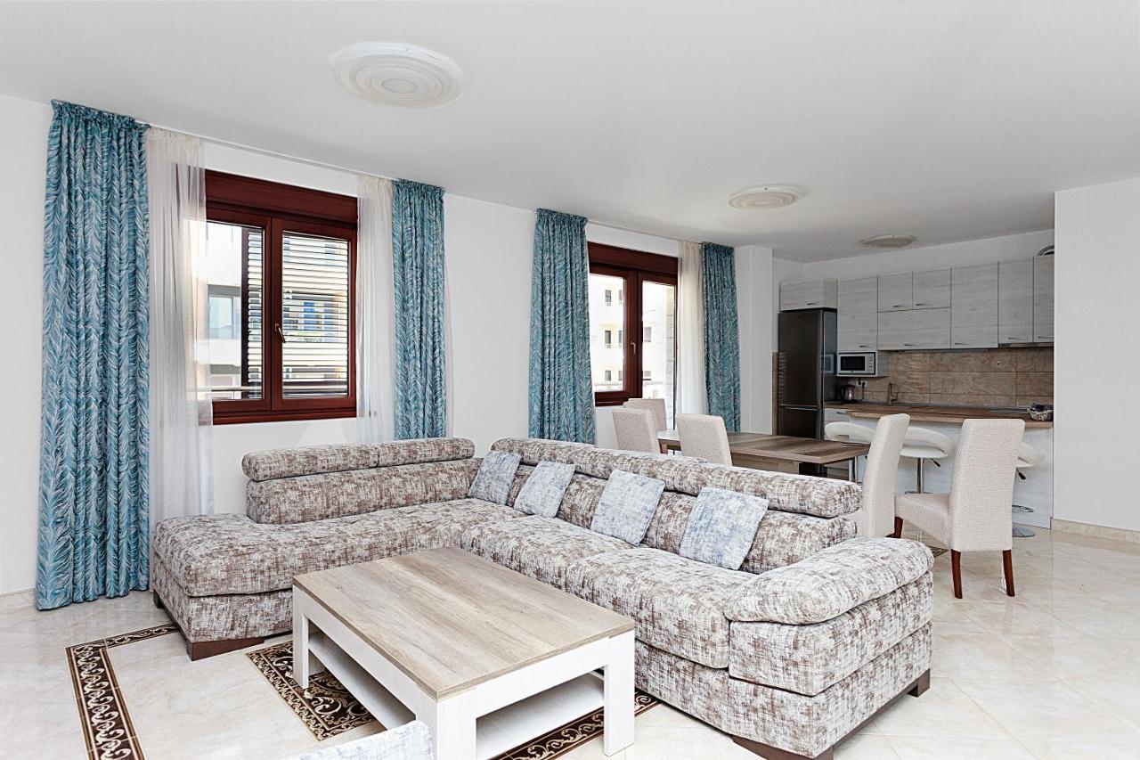 Three Bedroom Spacious Apartment Anatolia Budva Ngoại thất bức ảnh